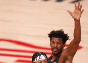 开云体育下载-热火翻盘太阳，浓眉哥惊艳四座的简单介绍