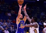 开云体育直播-魔术轻取火箭，锡安三分雨点燃全场的简单介绍