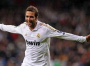 开云体育APP下载-当大苹果城遇见东方明珠，克莱的连续得分秀如何让尼克斯与上海队的友谊赛变成个人舞台