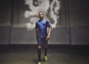 开云体育下载-绿茵场上的双重奏，乌拉圭铁血征服，金玟哉逆境重生