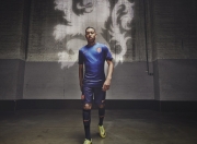 开云体育下载-绿茵场上的双重奏，乌拉圭铁血征服，金玟哉逆境重生