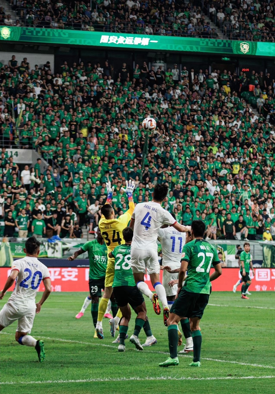 关于格拉茨球队强势进攻,摧毁对手防线的信息 关于格拉茨球队强势进攻,摧毁对手防线的信息