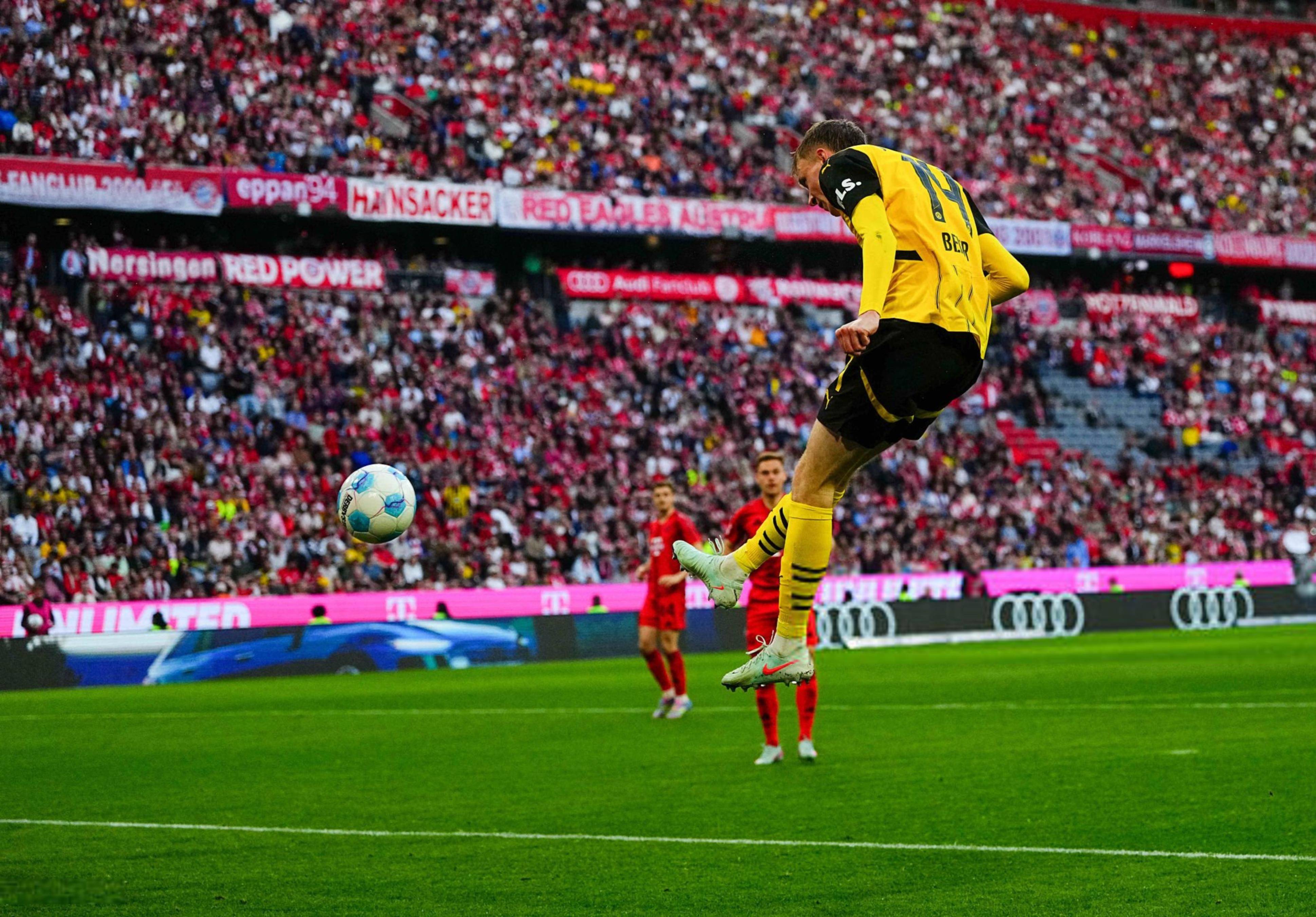 国际米兰碾压中国，穆勒制霸全场