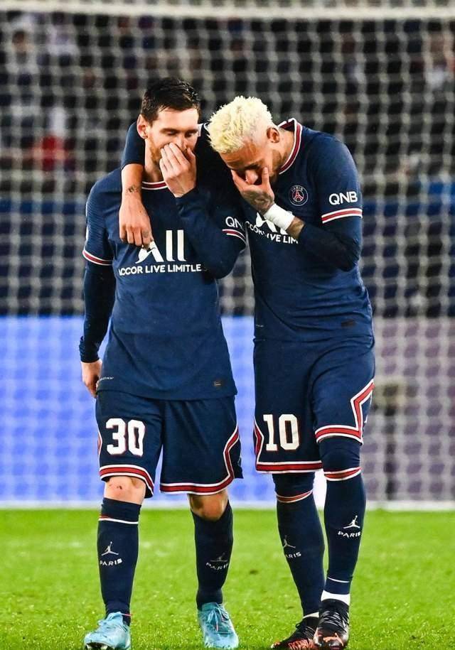 关于里昂客场逼平马赛，法甲积分榜排名无变化的信息