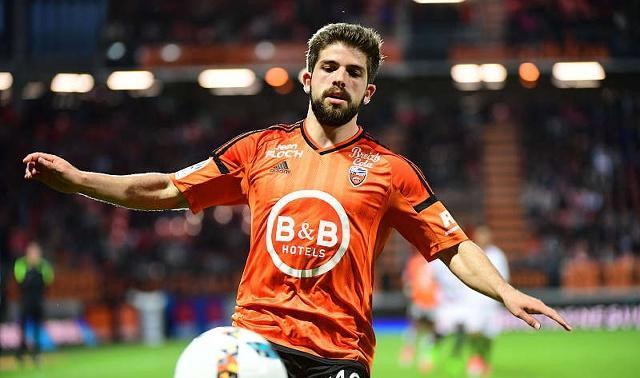 关于里昂客场逼平马赛，法甲积分榜排名无变化的信息