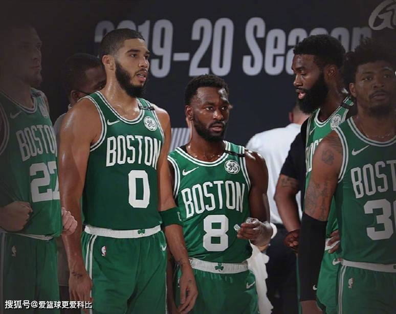 凯尔特人鏖战青岛队，胡金秋扛起全队的简单介绍