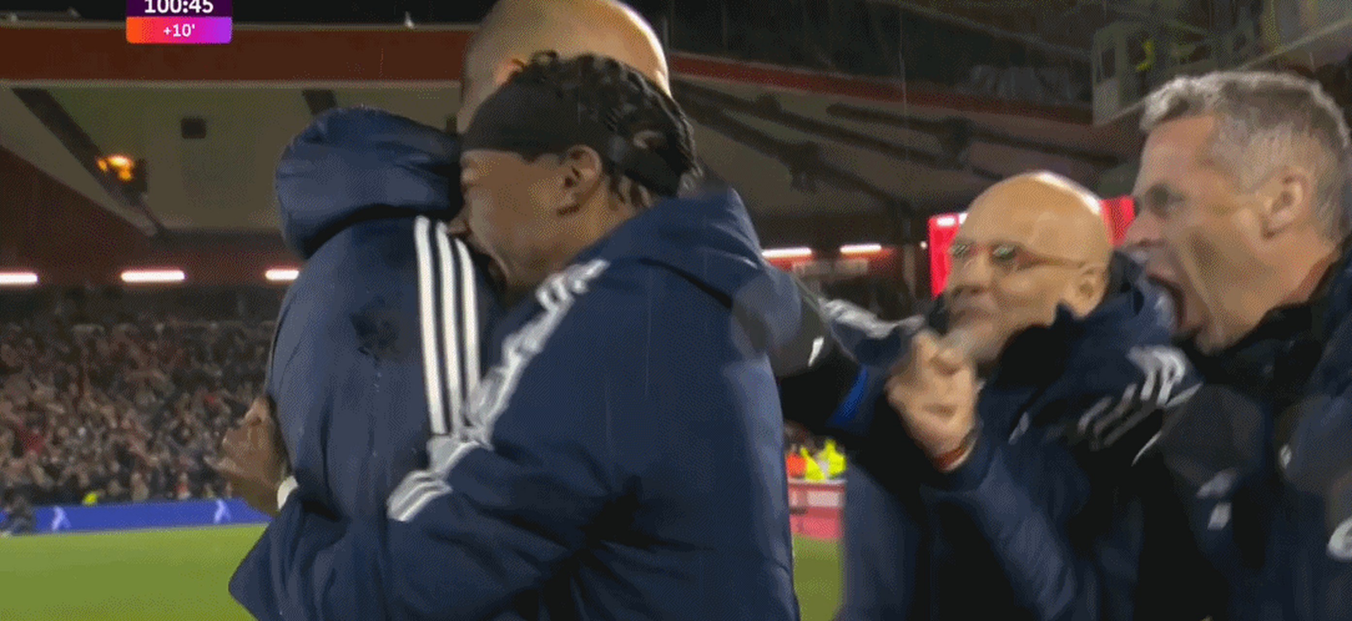 曼联鏖战瑞典，本泽马关键制胜