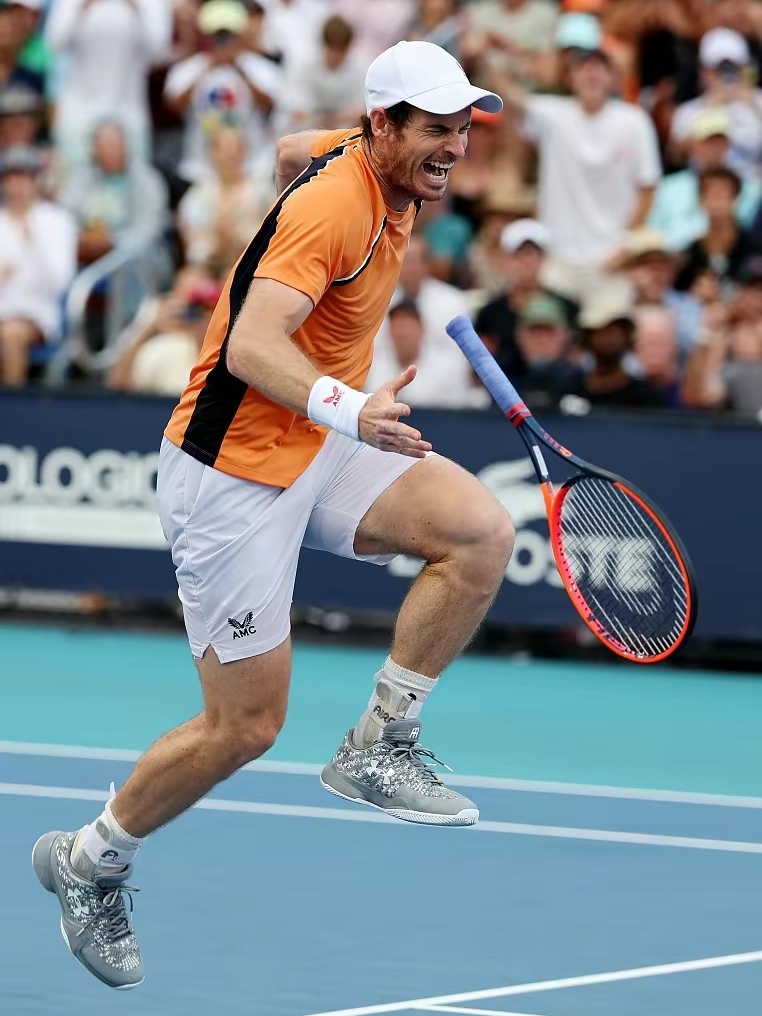 意大利网球队爆冷法国网球队,穆雷统治全场的简单介绍 意大利网球队爆冷法国网球队,穆雷统治全场的简单介绍