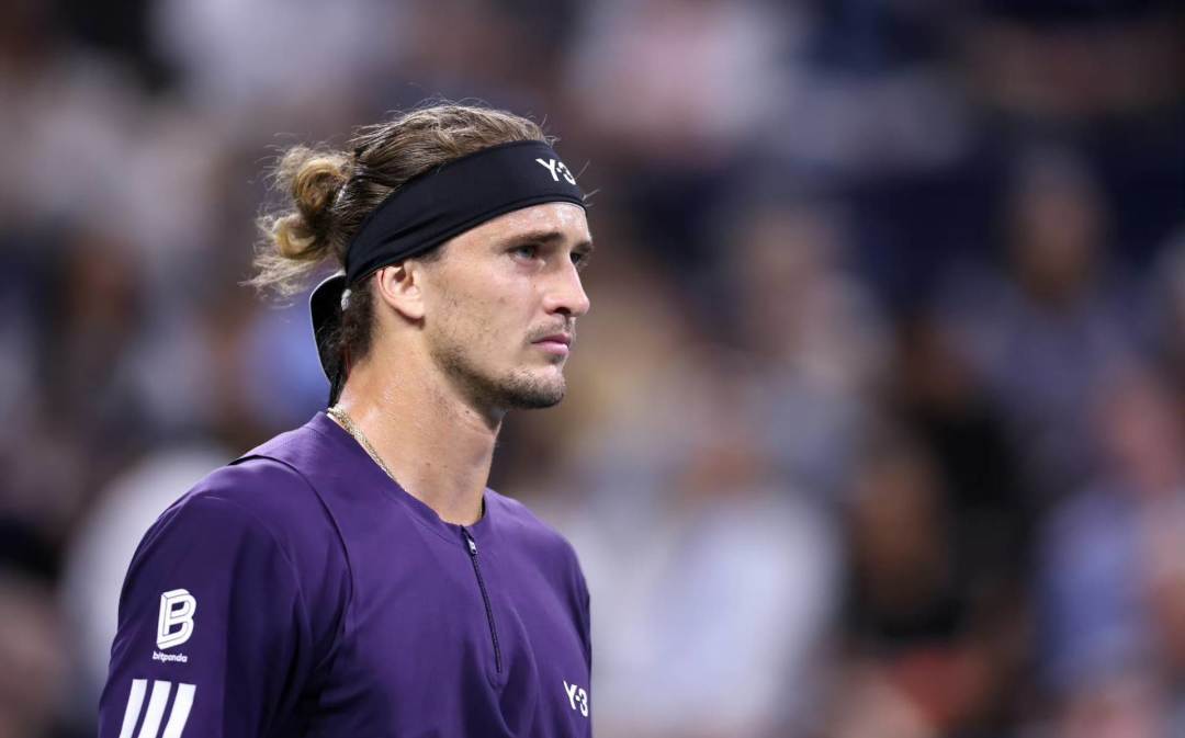 温网完胜法网，兹维列夫刷新纪录的简单介绍