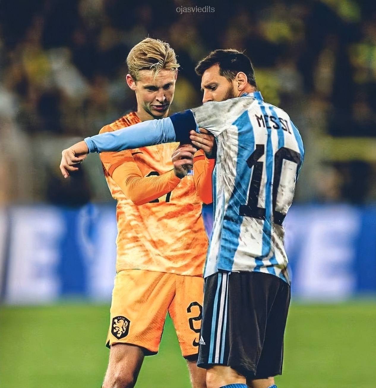 包含勒沃库森轻取阿根廷，德容一己之力扛起全队的词条