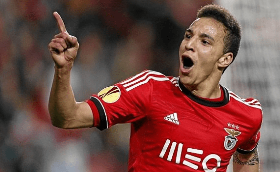 瓦伦西亚力克多特蒙德，罗德里戈三分雨点燃全场的简单介绍