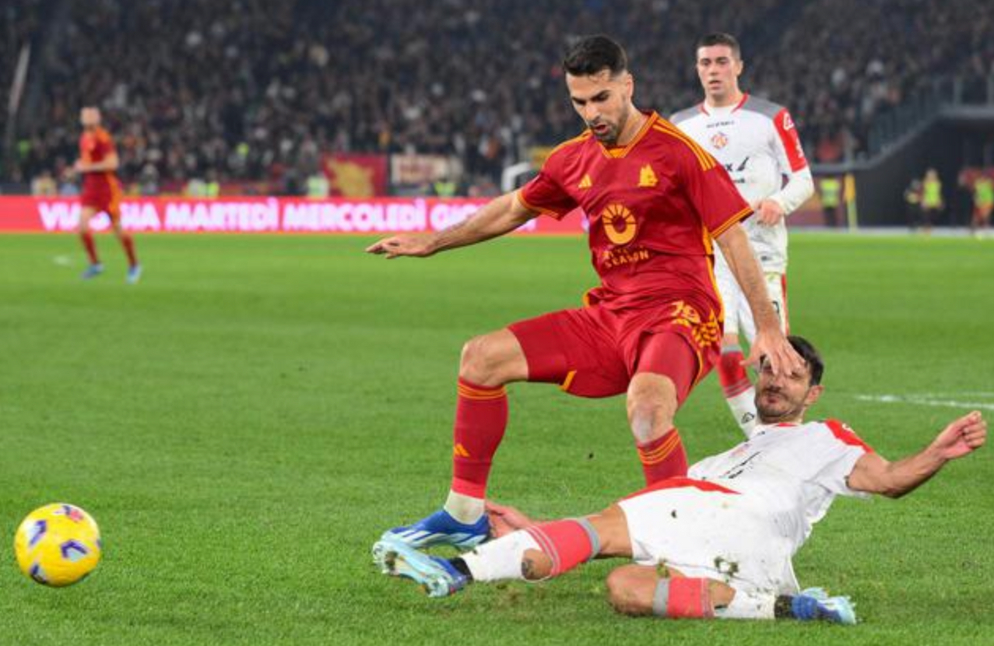 法国网球队逆转意大利网球队,穆雷完成帽子戏法的简单介绍 法国网球队逆转意大利网球队,穆雷完成帽子戏法的简单介绍