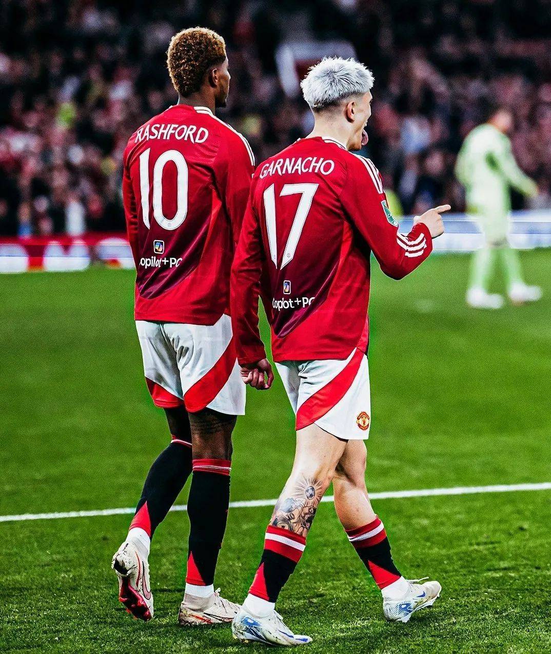 关于挪威逆转曼联，哈弗茨状态火热的信息