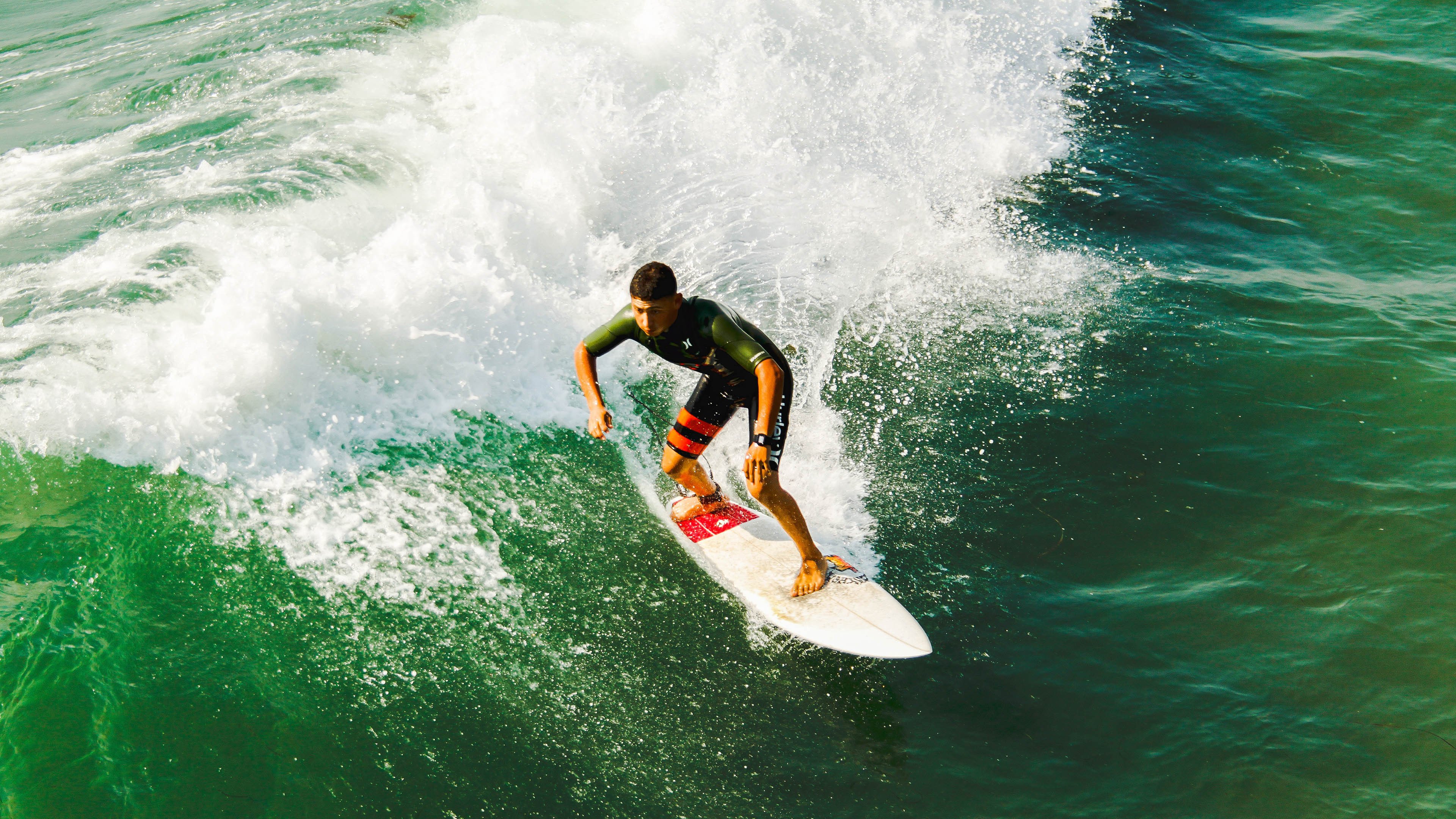浓眉擎天柱!火箭逆转活塞,关键节点连砍9分定乾坤