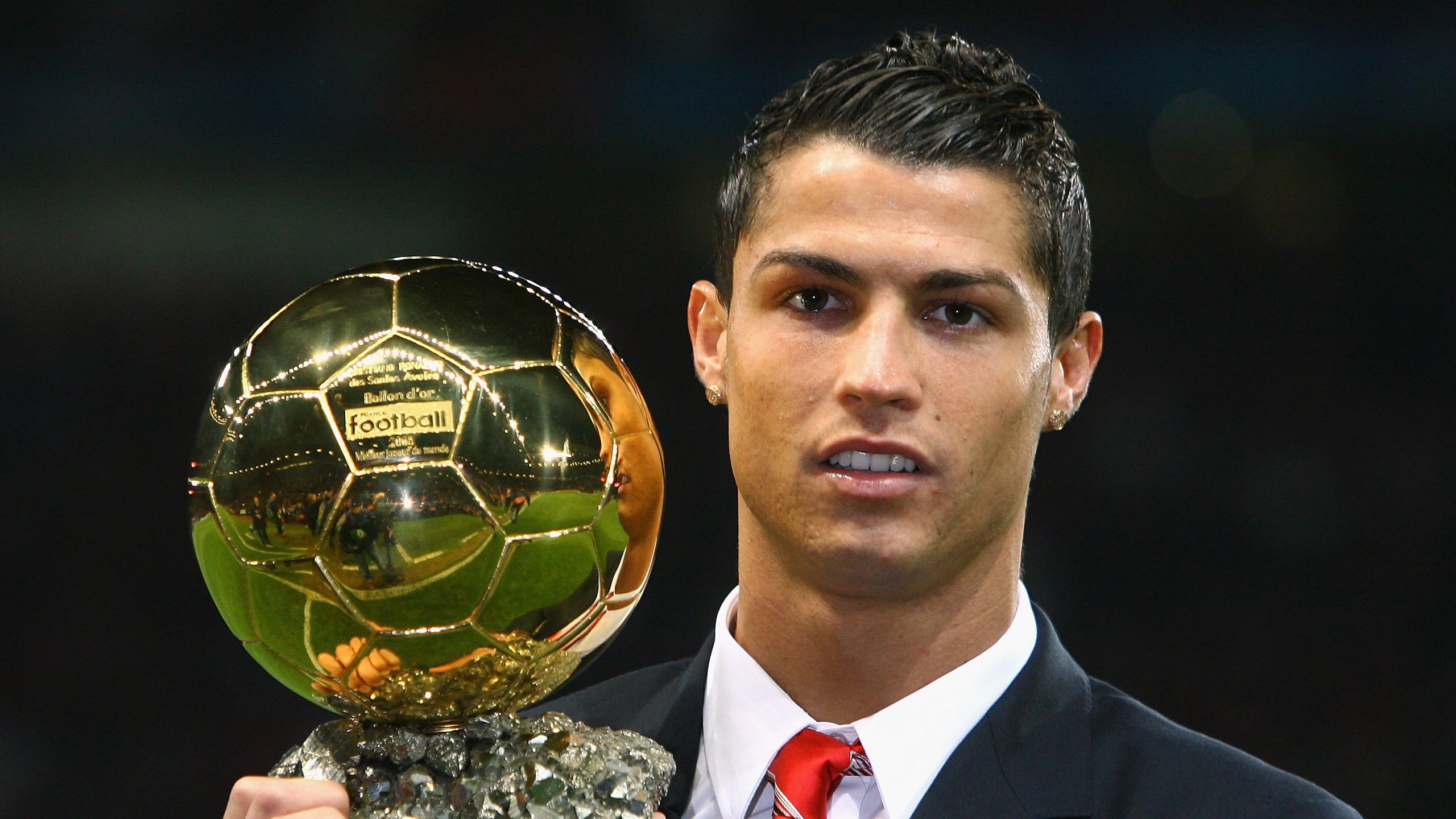 跨越赛场的统治力，当雄鹿雷霆之战遇见西甲德比之夜